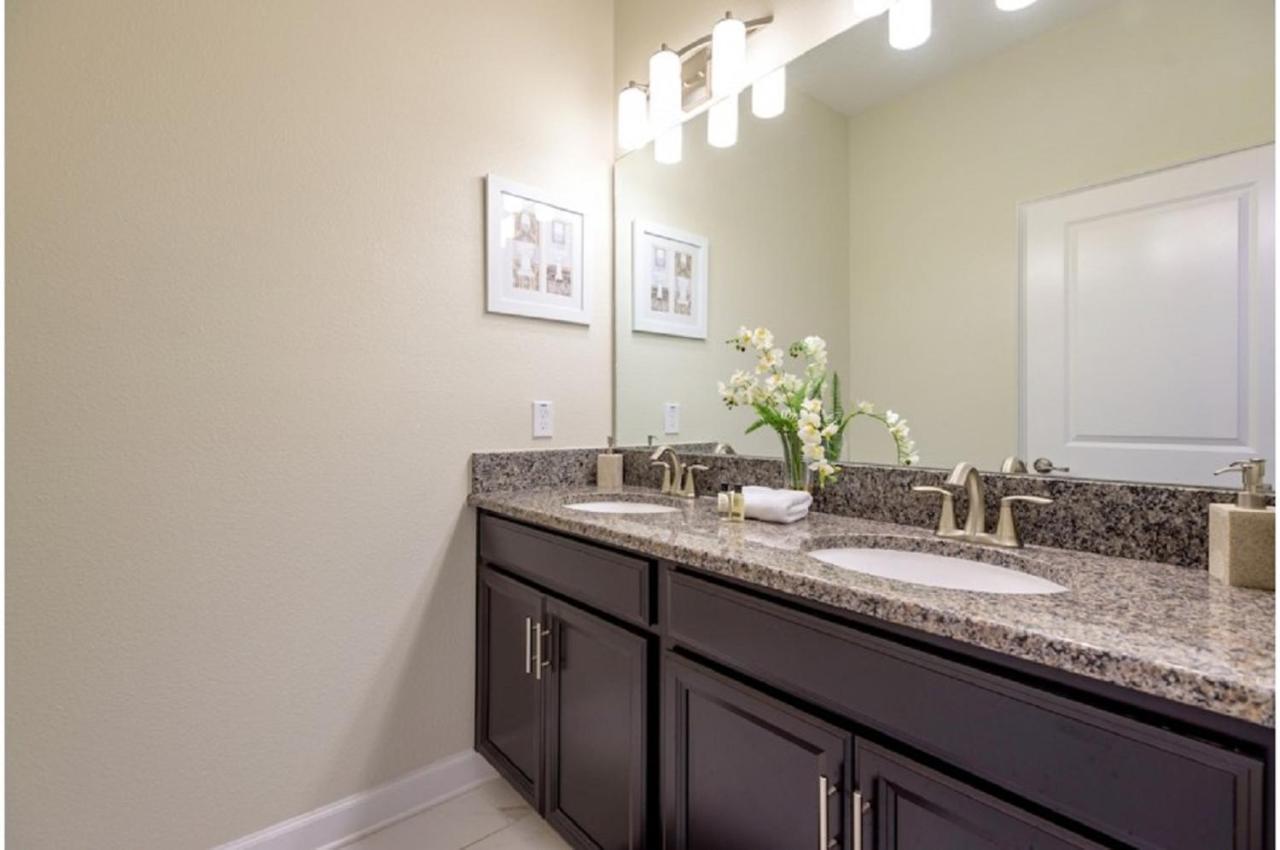 Four-Bedroom Townhome Ντάβενπορτ Εξωτερικό φωτογραφία